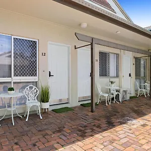 Motel And, Mooloolaba